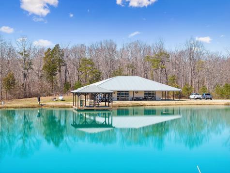 1273 Craggie Hope Road Kingston Springs TN 37082