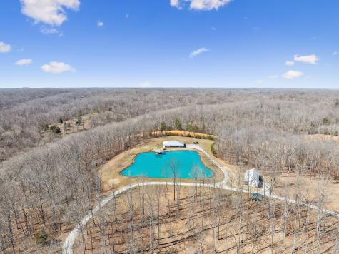 1273 Craggie Hope Road Kingston Springs TN 37082