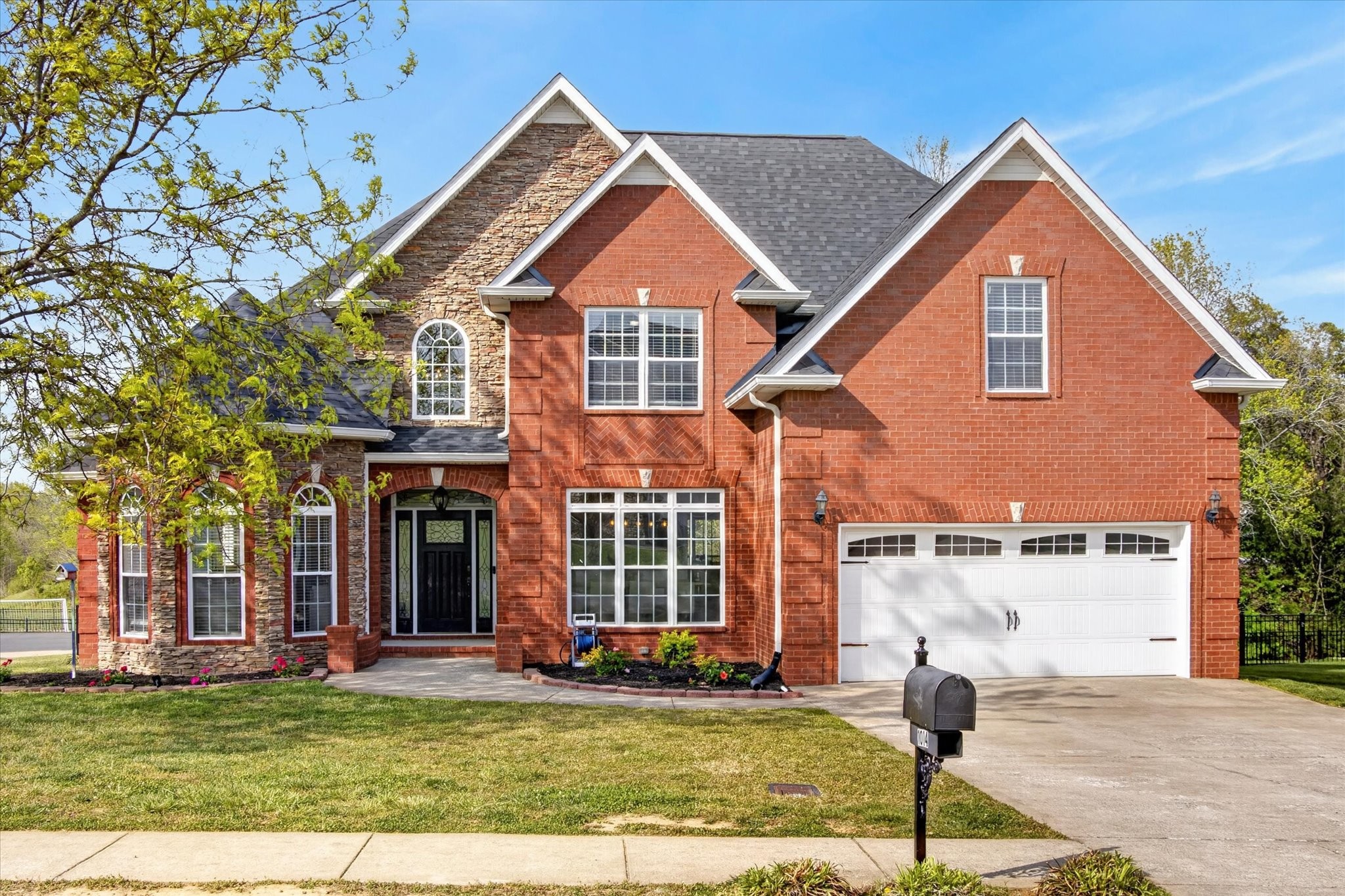 1014 Willow Circle Clarksville TN 37043