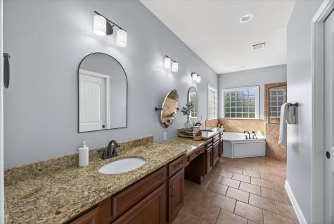 1014 Willow Circle Clarksville TN 37043