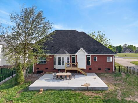 1014 Willow Circle Clarksville TN 37043