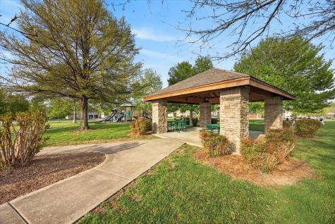 1014 Willow Circle Clarksville TN 37043