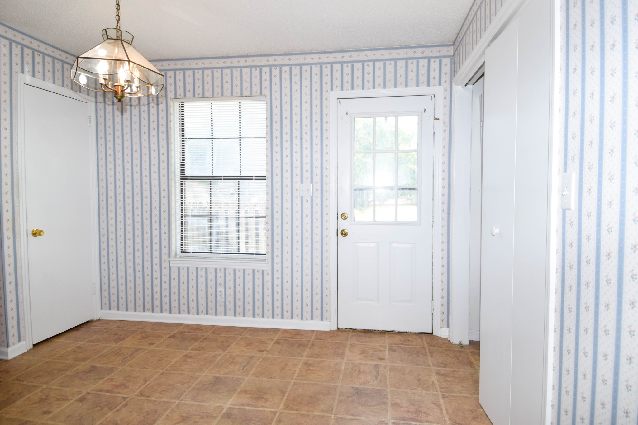 163 Edgewood Drive Hendersonville TN 37075