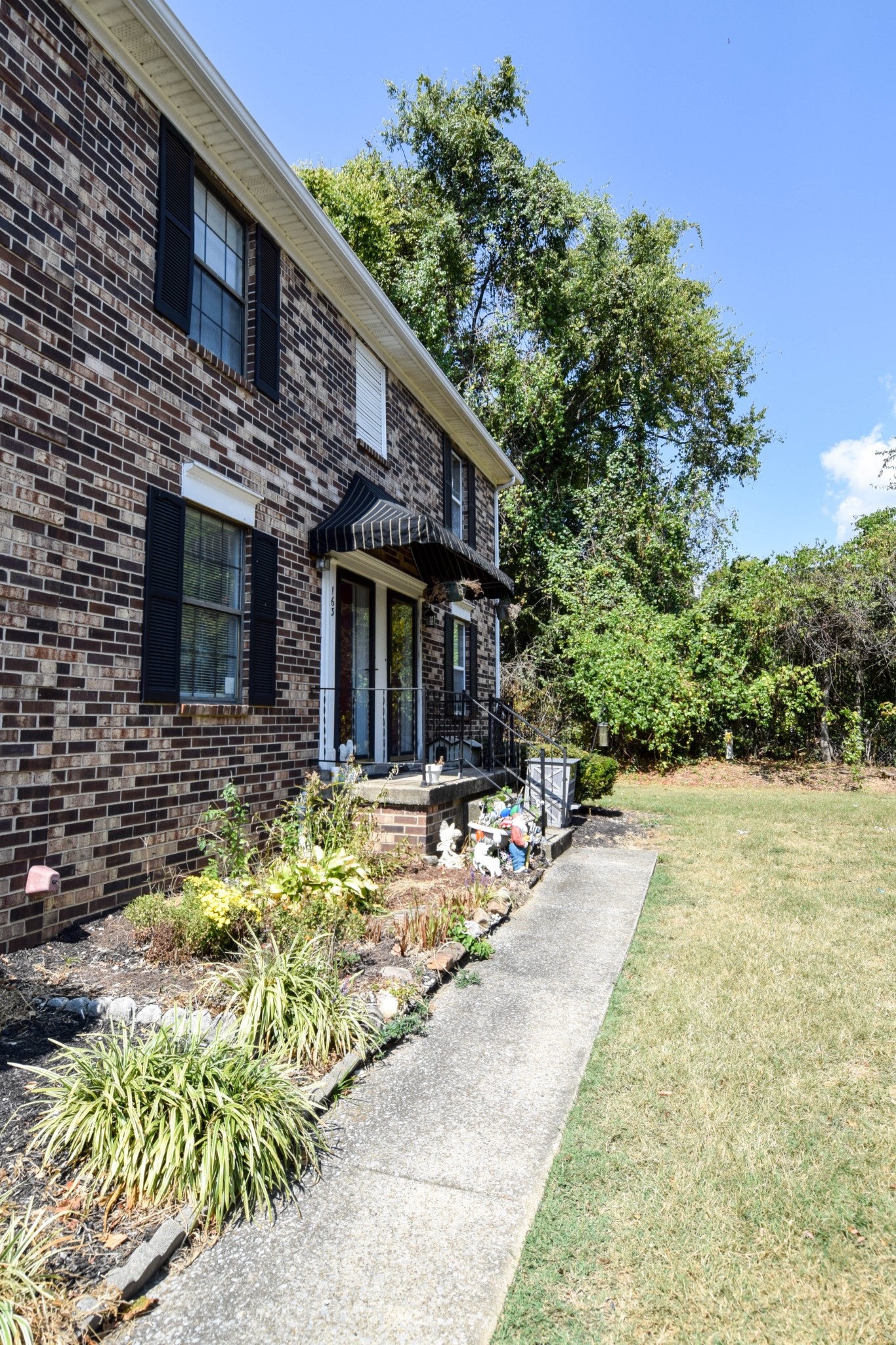 163 Edgewood Drive Hendersonville TN 37075