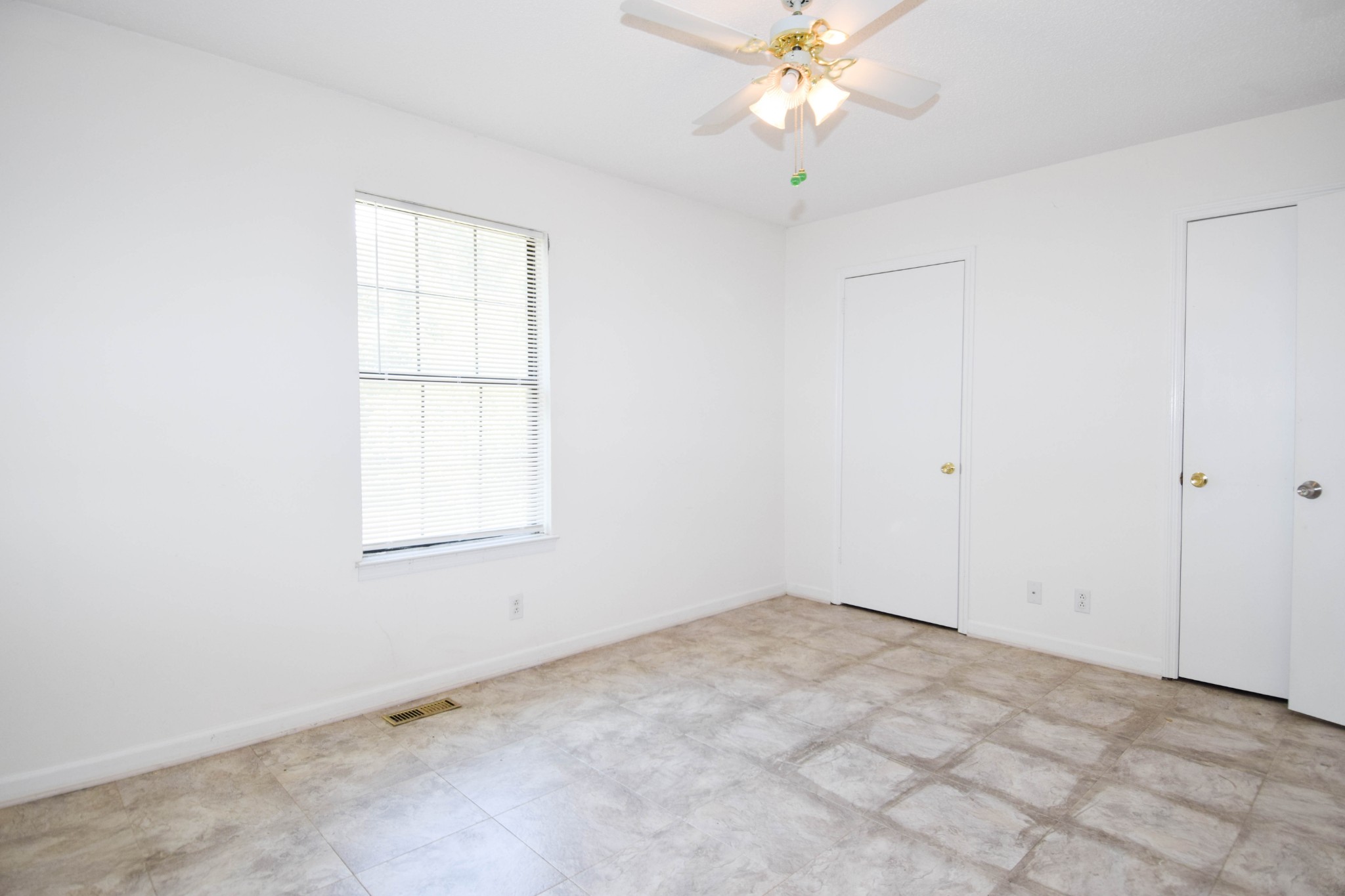 163 Edgewood Drive Hendersonville TN 37075