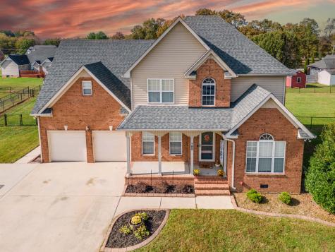 185 Meadowland Court Manchester TN 37355
