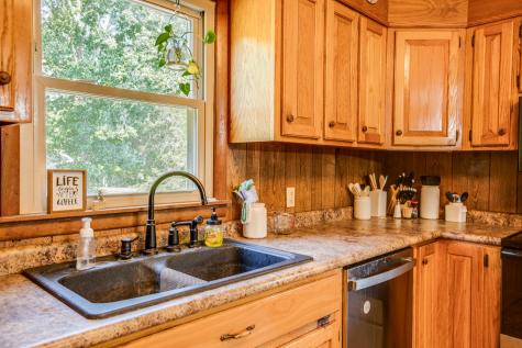 3983 Highway 100 Lyles TN 37098