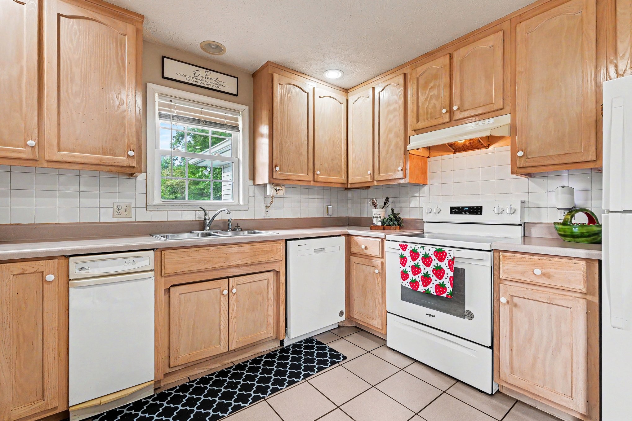 524 Elm Street Smithville TN 37166