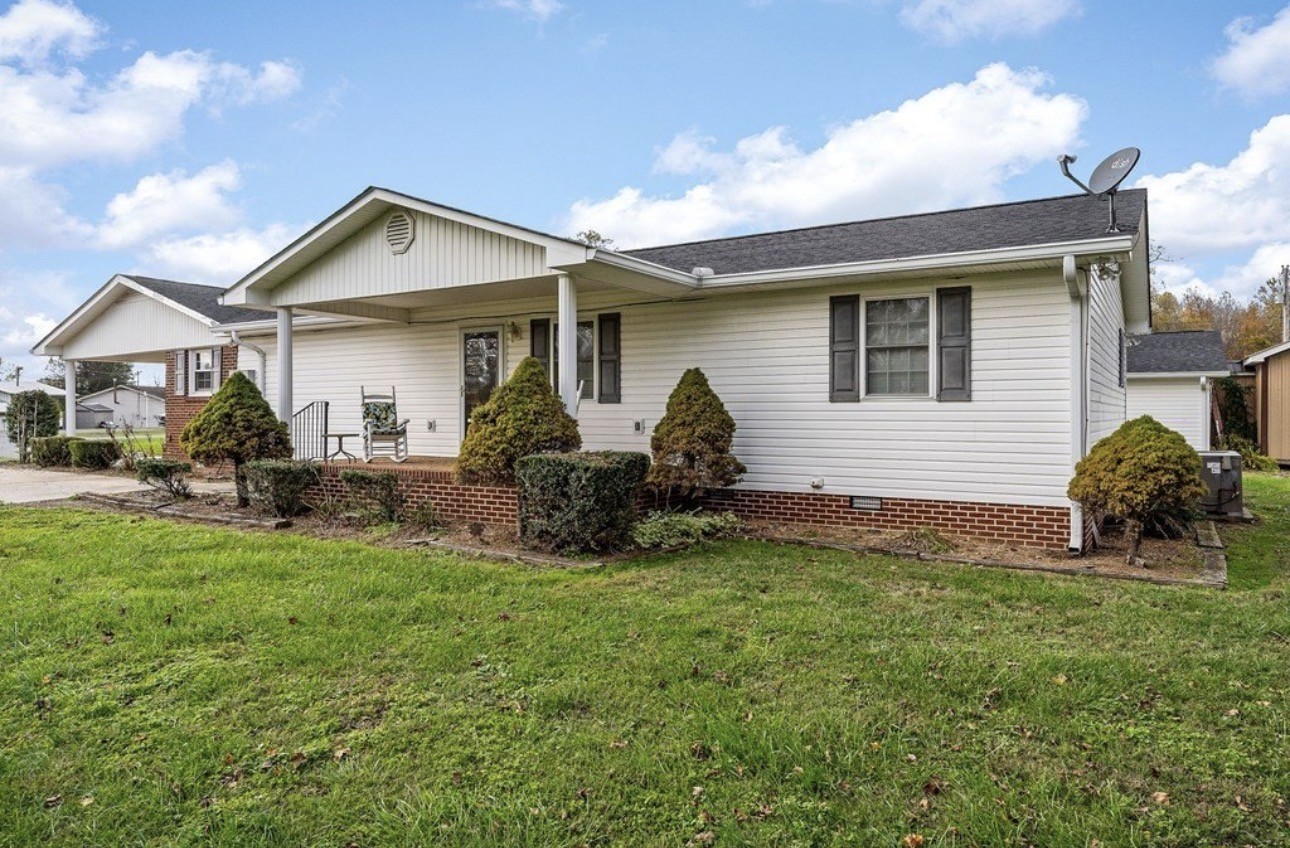 524 Elm Street Smithville TN 37166