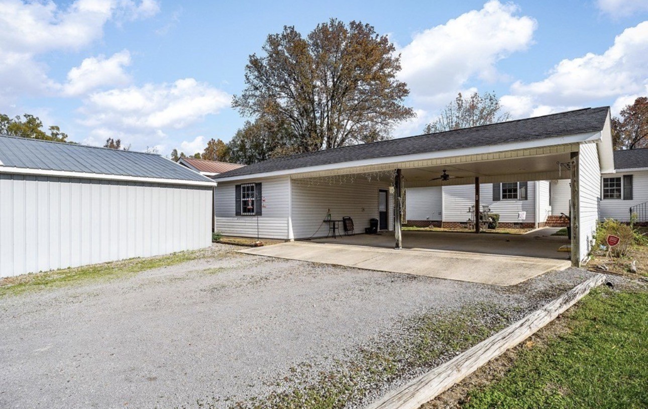 524 Elm Street Smithville TN 37166