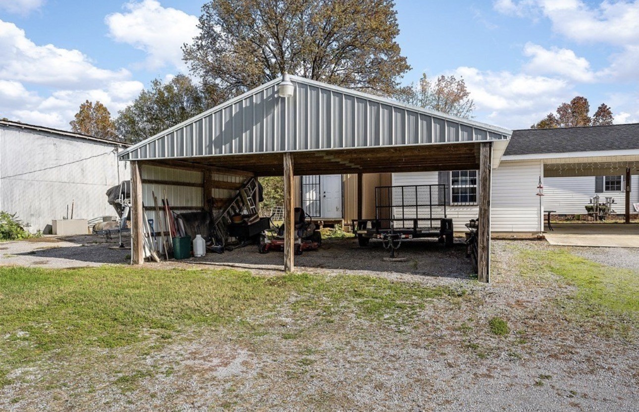 524 Elm Street Smithville TN 37166