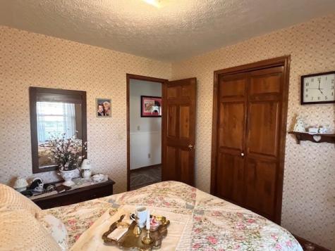 222 Victor Reiter Parkway Portland TN 37148