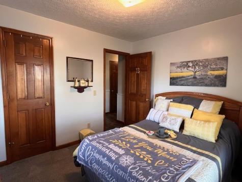 222 Victor Reiter Parkway Portland TN 37148