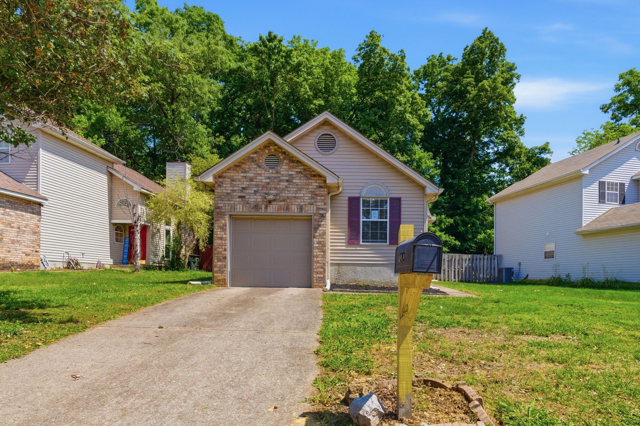 5910 Colchester Drive Hermitage TN 37076