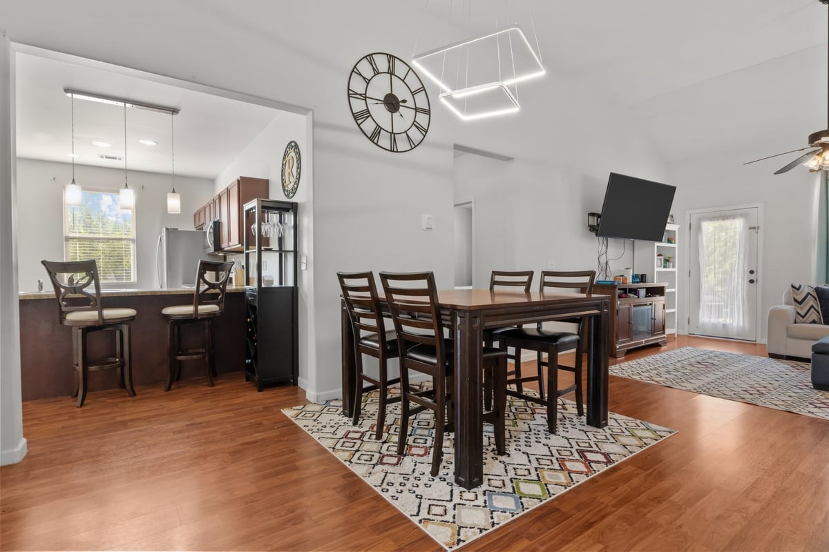 18010 Castle Court Bon Aqua TN 37025