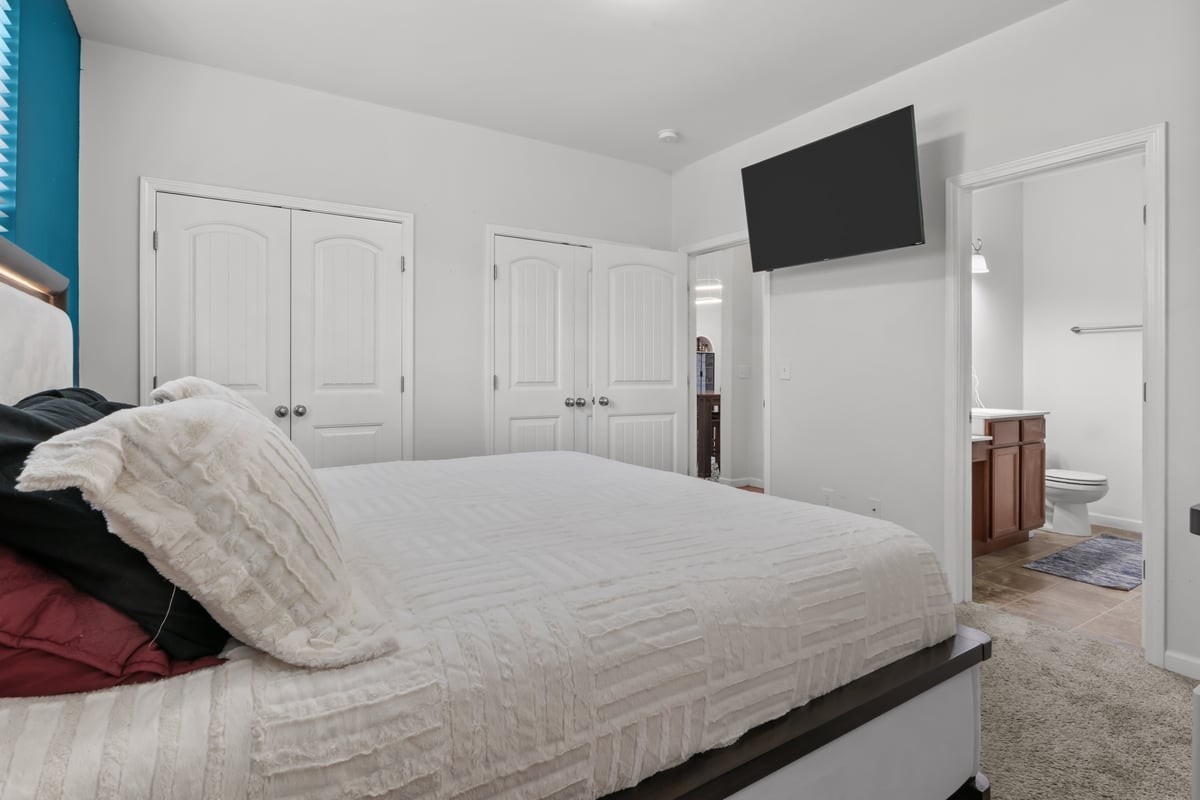 18010 Castle Court Bon Aqua TN 37025
