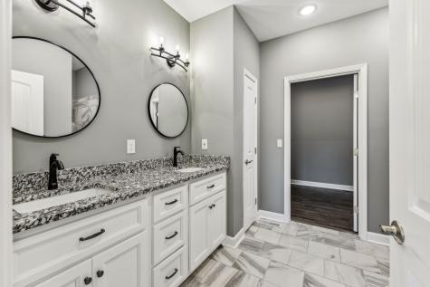 412 Cotton Lane Leoma TN 38468