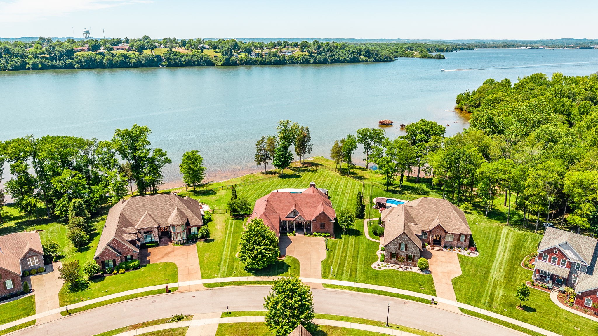 145 Windmill Pointe Circle Hendersonville TN 37075