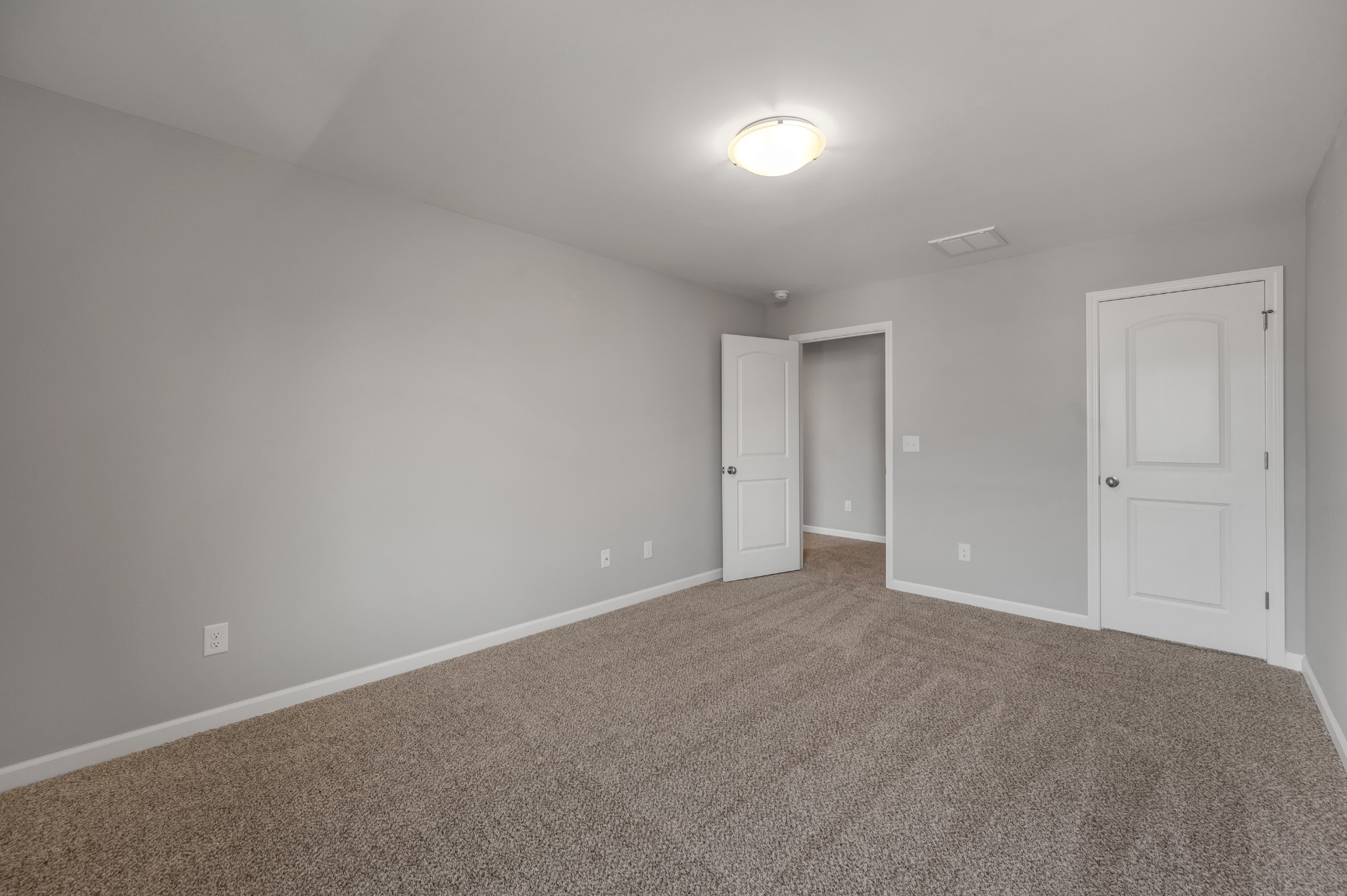 965 Hunters Lane Springfield TN 37172