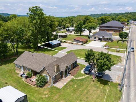306 N Main Street Ashland City TN 37015