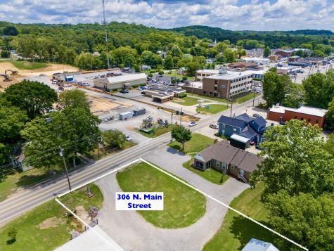 306 N Main Street Ashland City TN 37015