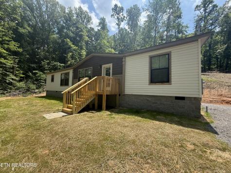 283 Farmer Hollow Road Clinton TN 37716