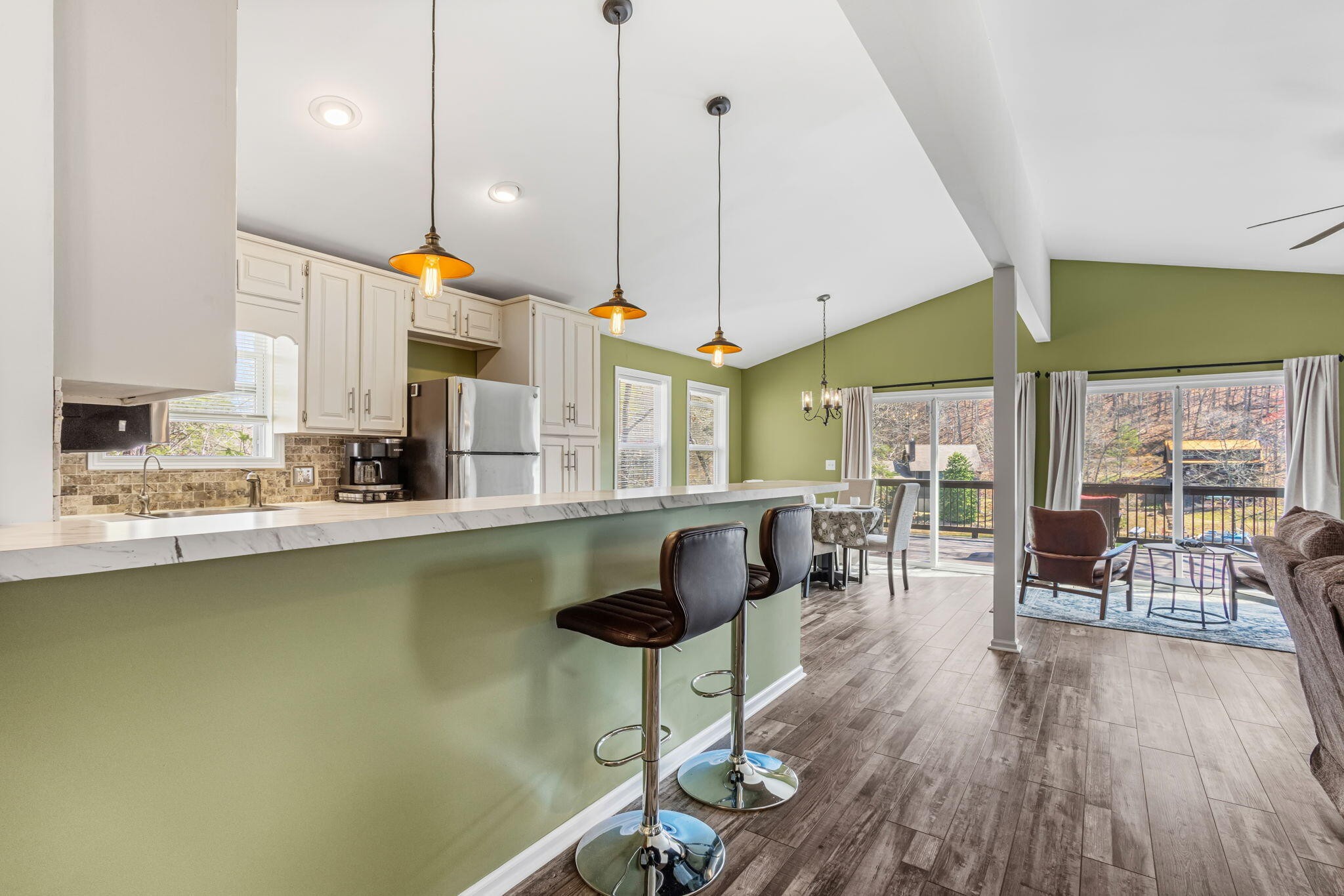 124 Peninsula Road Madisonville TN 37354