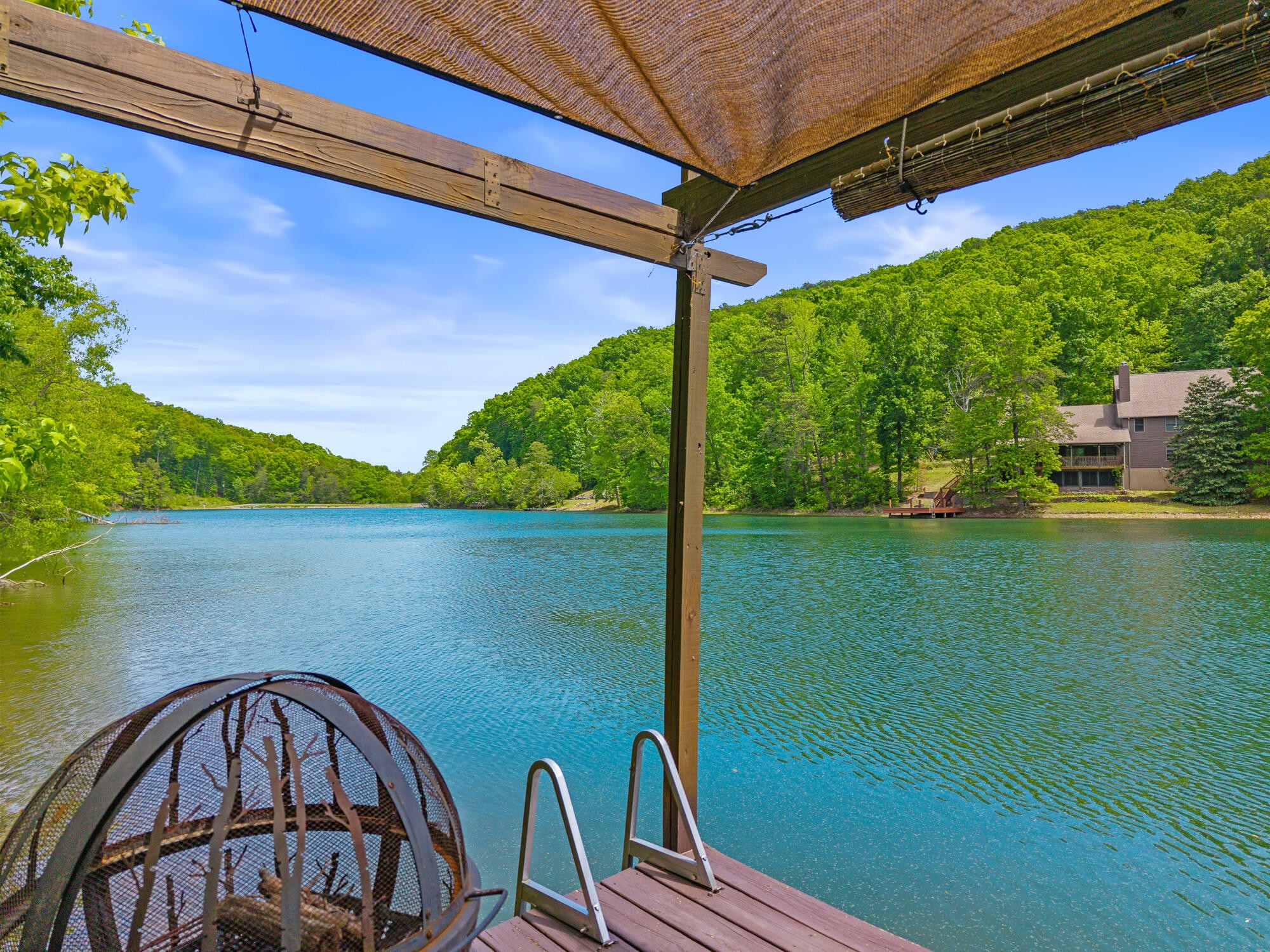124 Peninsula Road Madisonville TN 37354