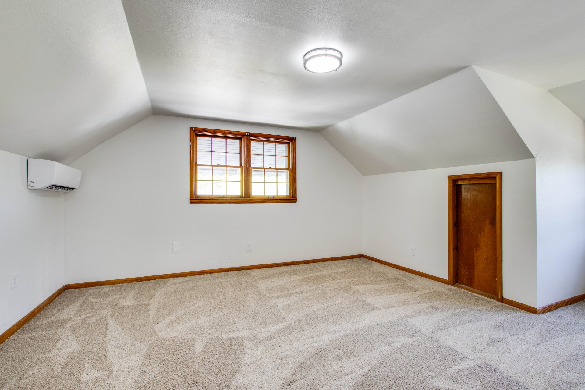 1039 W Commerce Street Lewisburg TN 37091