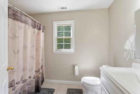 957 Ford Road White Bluff TN 37187
