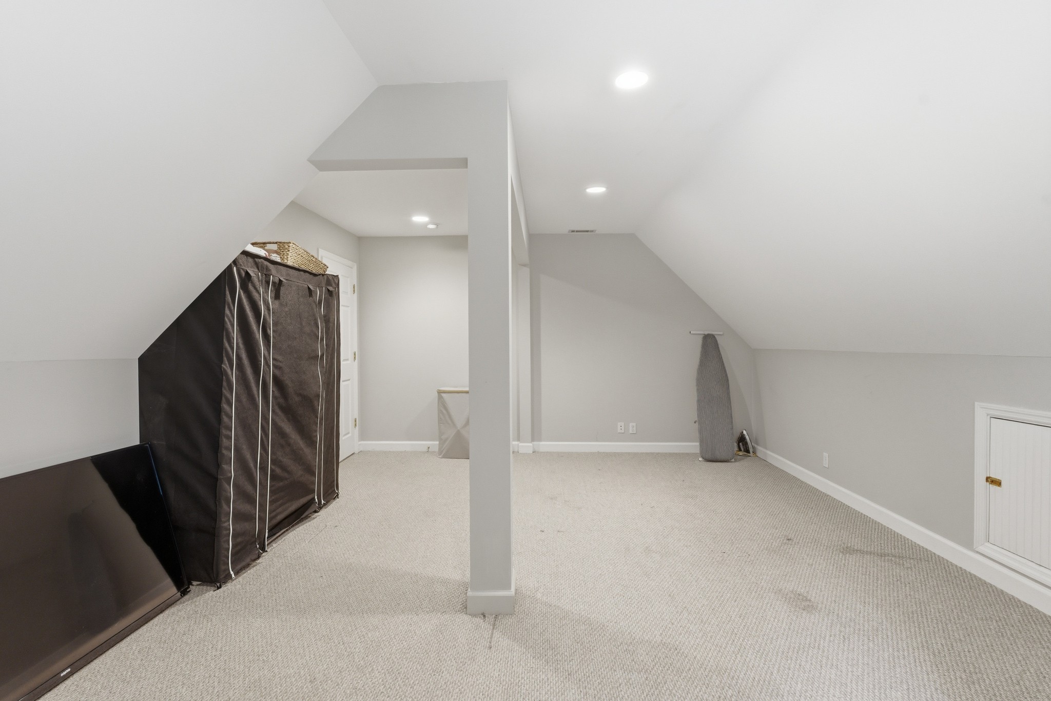 957 Ford Road White Bluff TN 37187