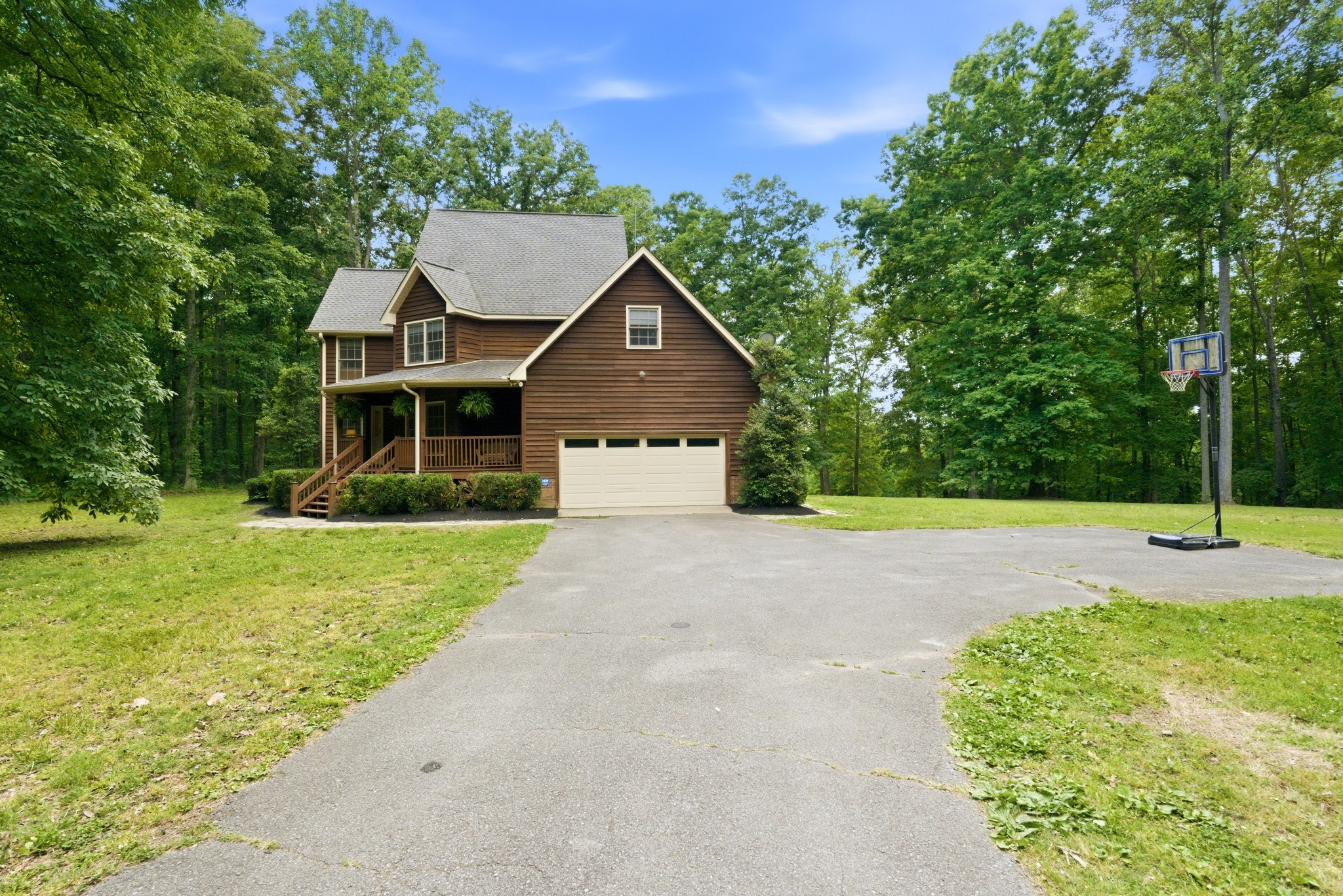 957 Ford Road White Bluff TN 37187