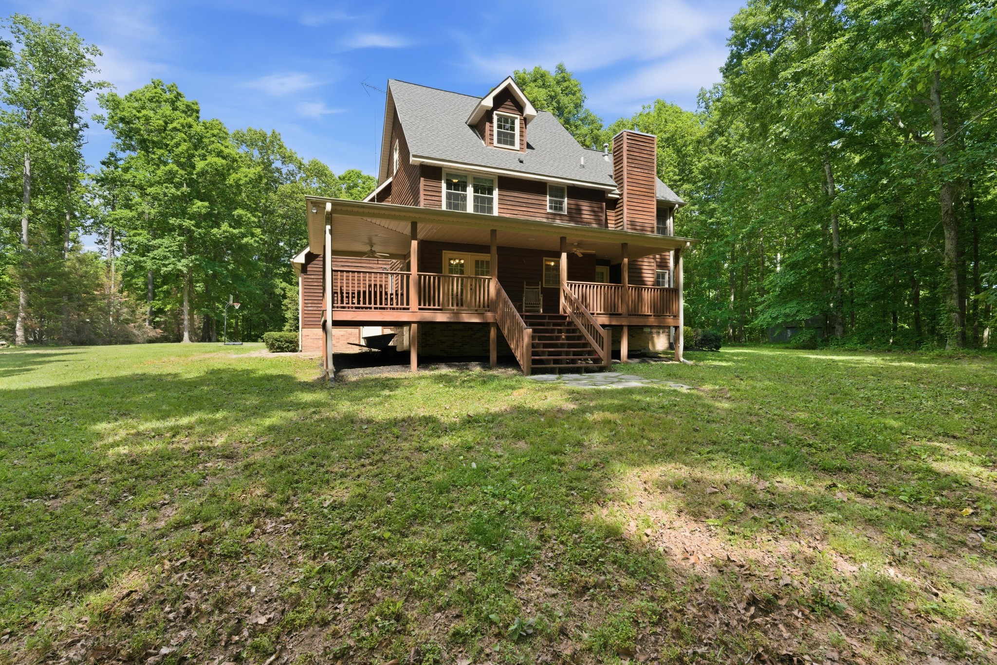 957 Ford Road White Bluff TN 37187