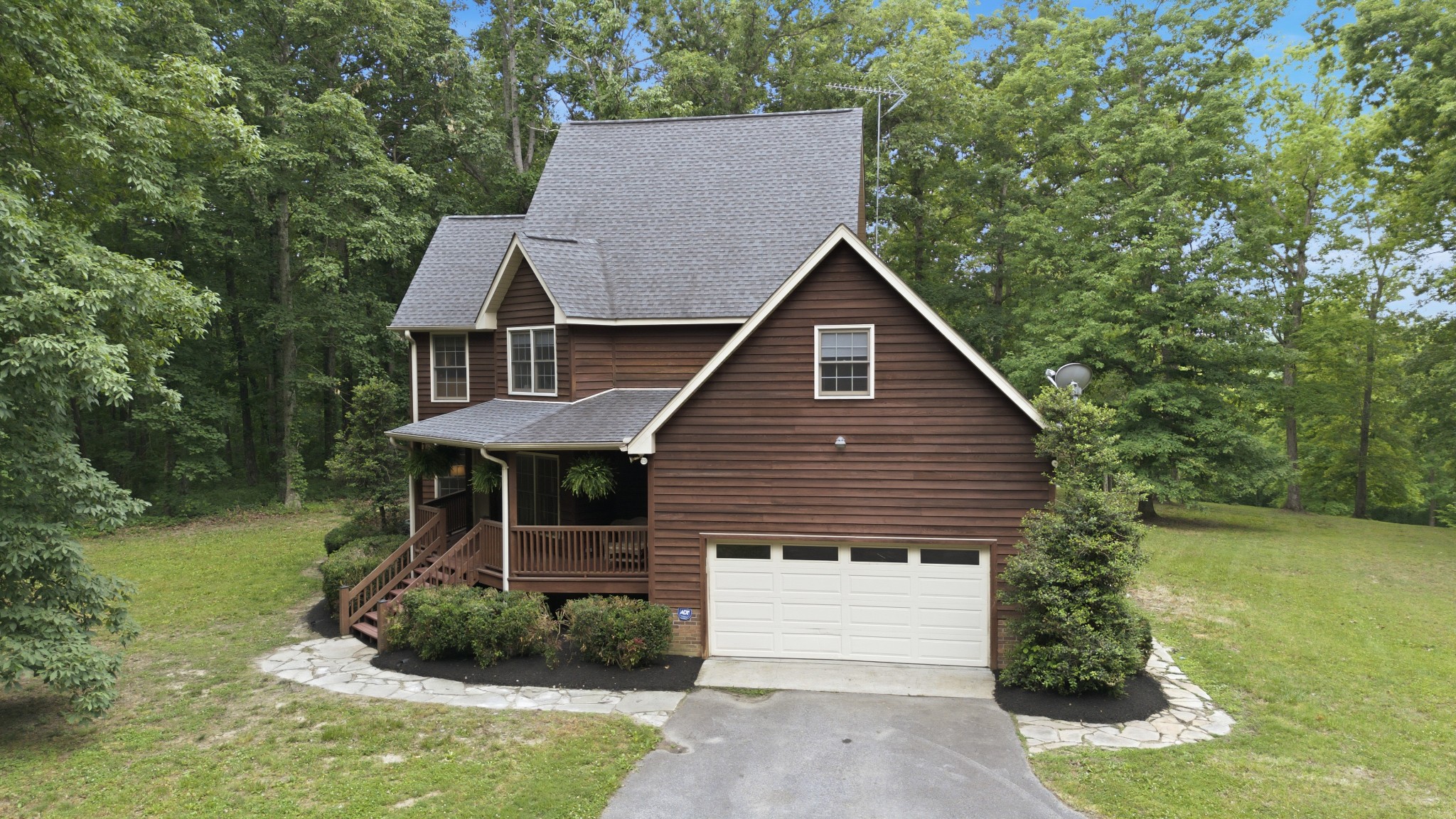 957 Ford Road White Bluff TN 37187