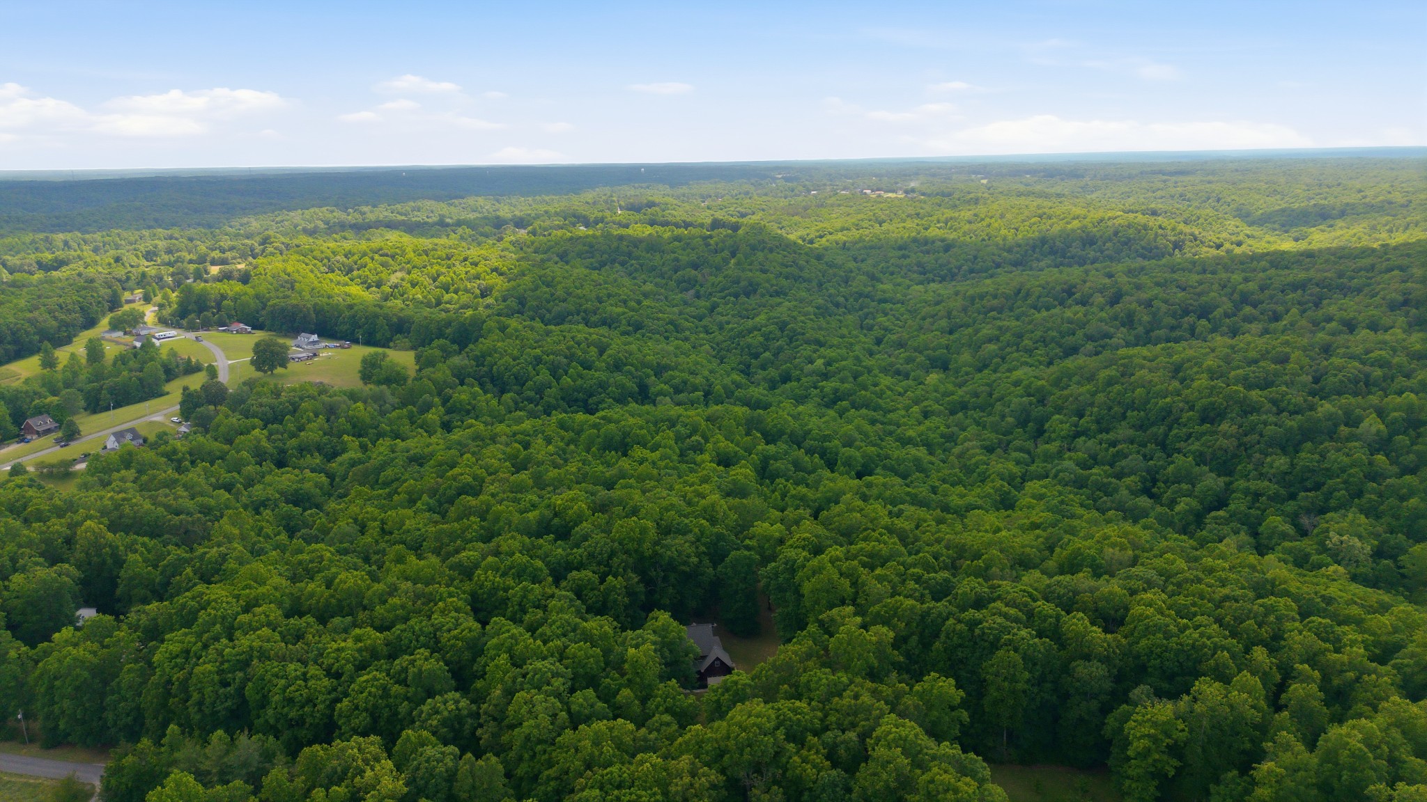 957 Ford Road White Bluff TN 37187