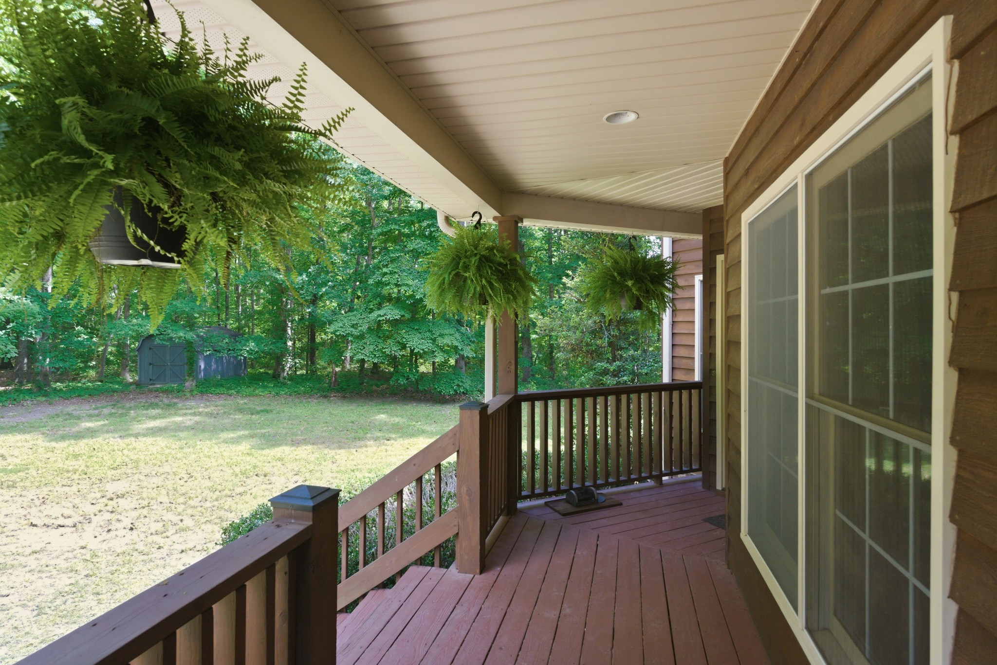 957 Ford Road White Bluff TN 37187
