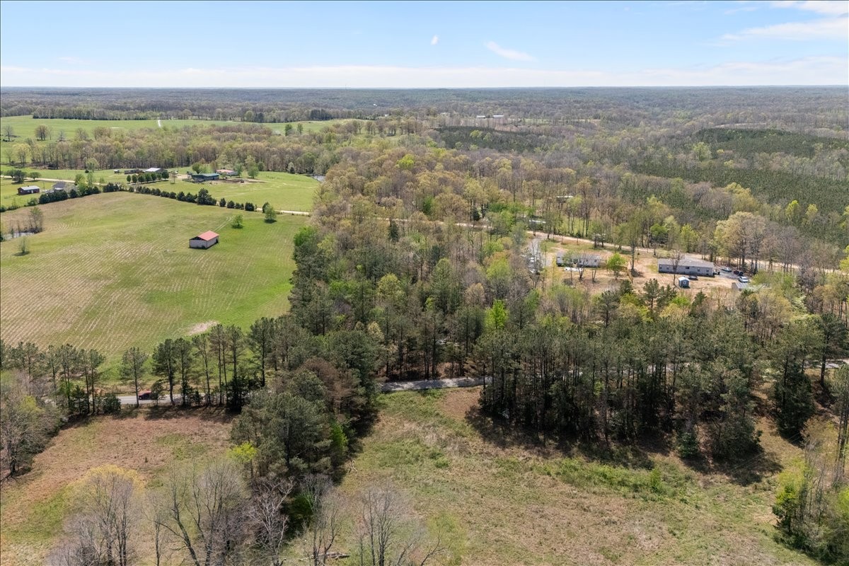 1837 Humphreys Co Line Road Dickson TN 37055