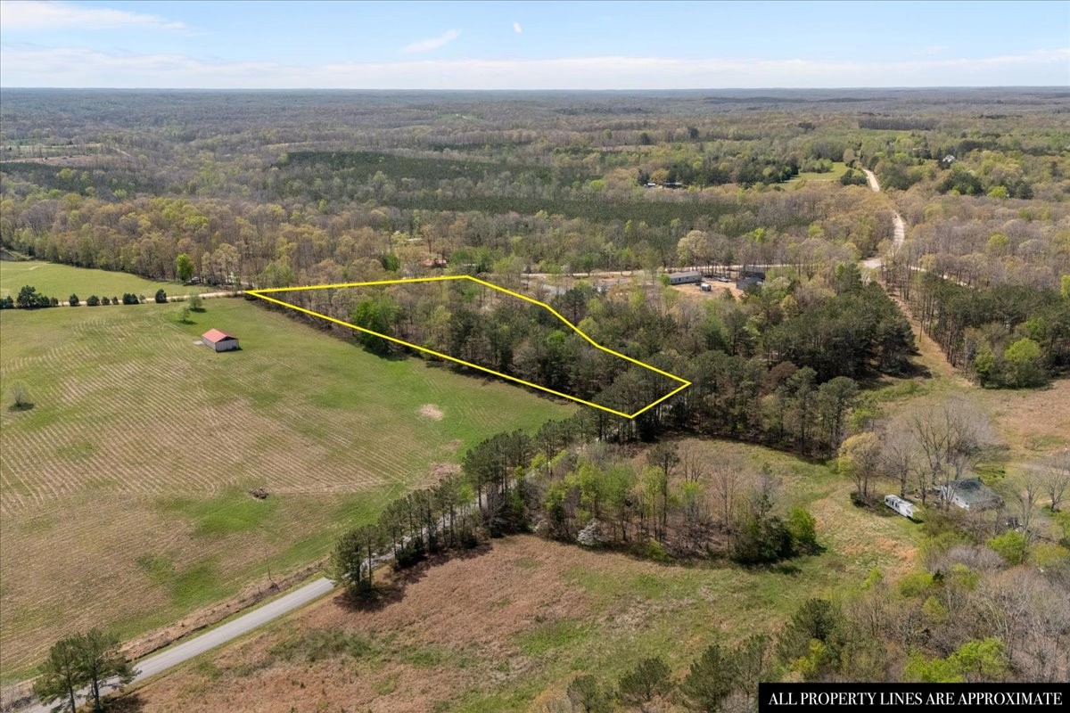 1837 Humphreys Co Line Road Dickson TN 37055