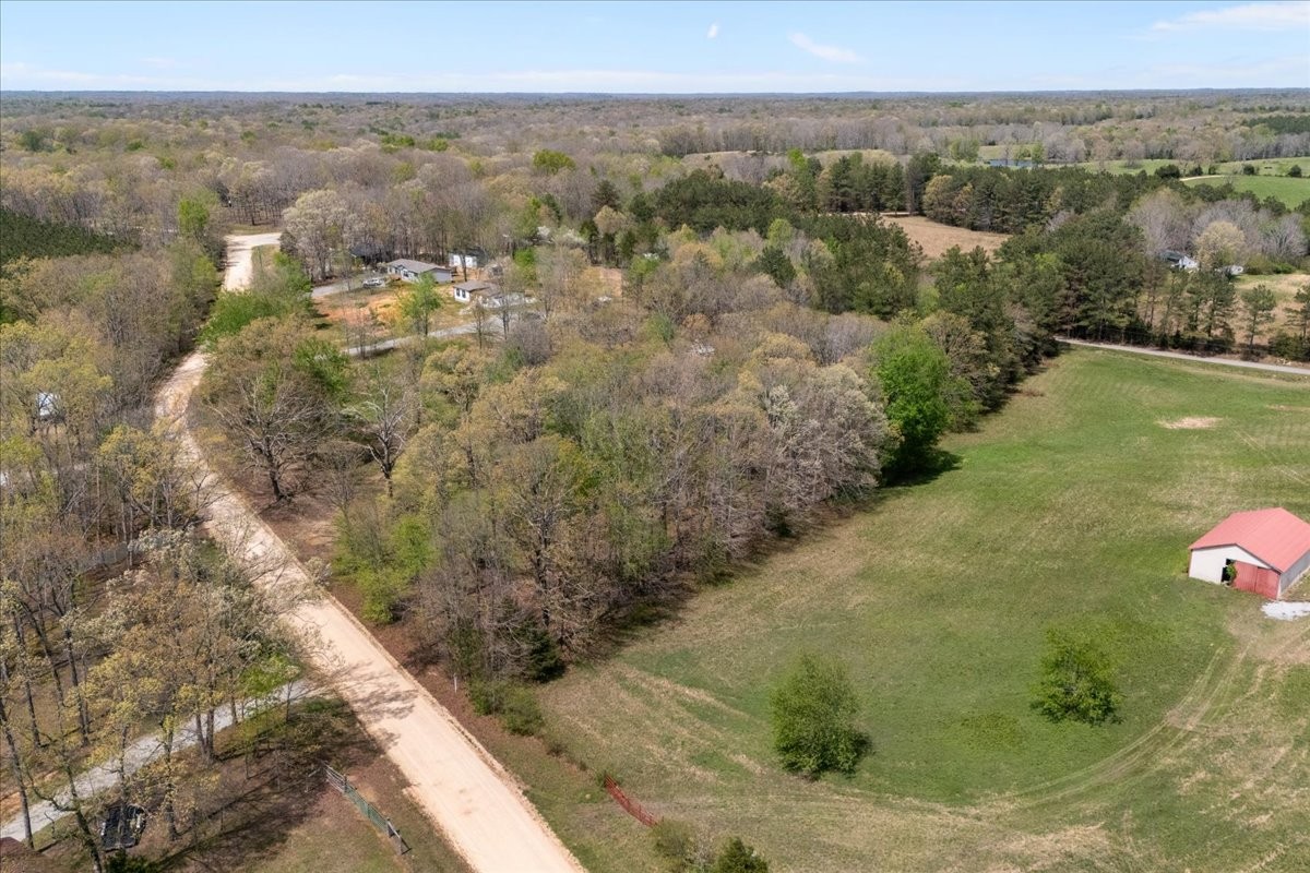 1837 Humphreys Co Line Road Dickson TN 37055