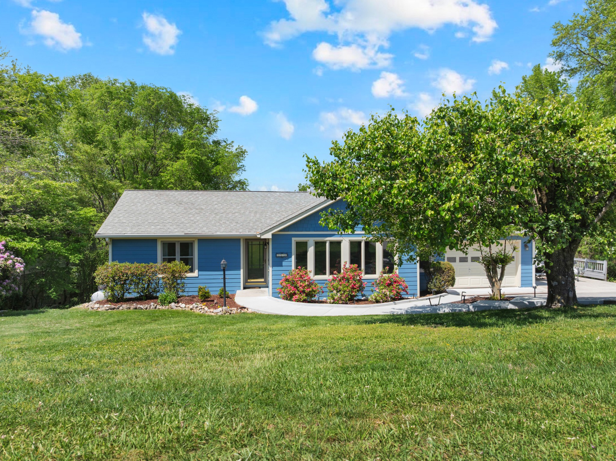 1576 Damron Road Estill Springs TN 37330