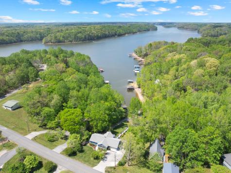 1576 Damron Road Estill Springs TN 37330