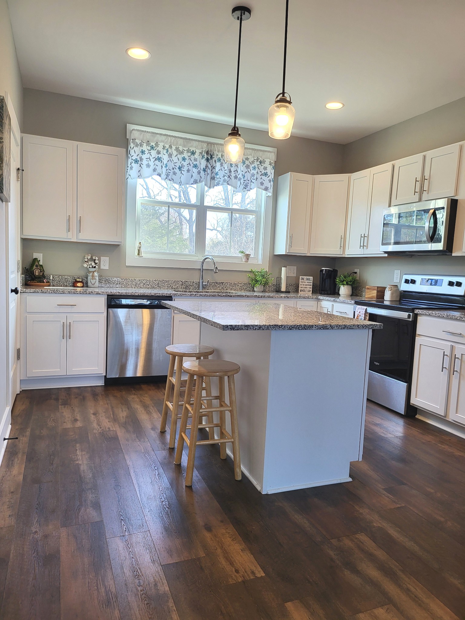 107 Harper Landing Chapel Hill TN 37034