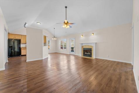 2641 Arthurs Court Clarksville TN 37040
