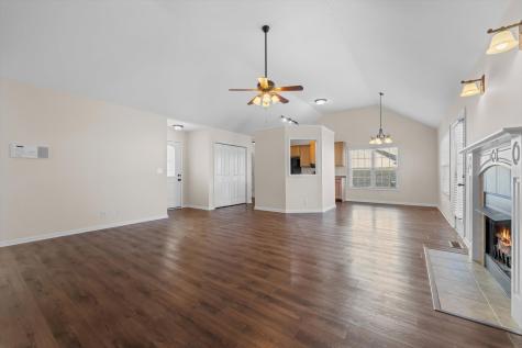 2641 Arthurs Court Clarksville TN 37040