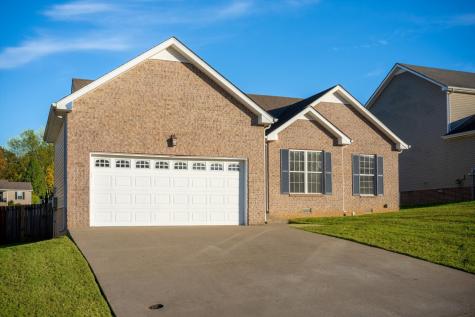 2641 Arthurs Court Clarksville TN 37040