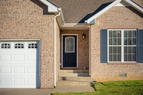 2641 Arthurs Court Clarksville TN 37040