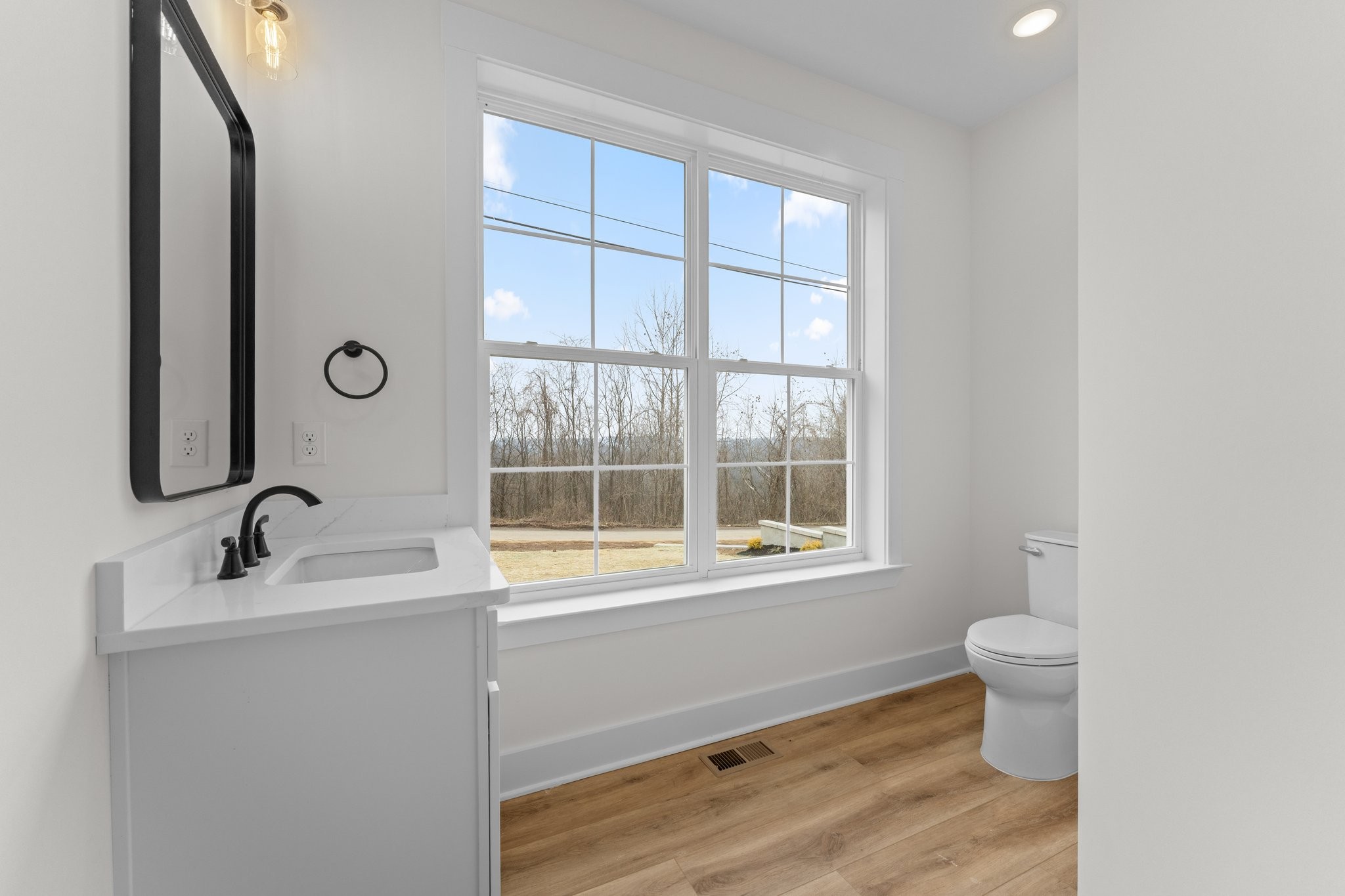 5156 Coconut Ridge Road Smithville TN 37166