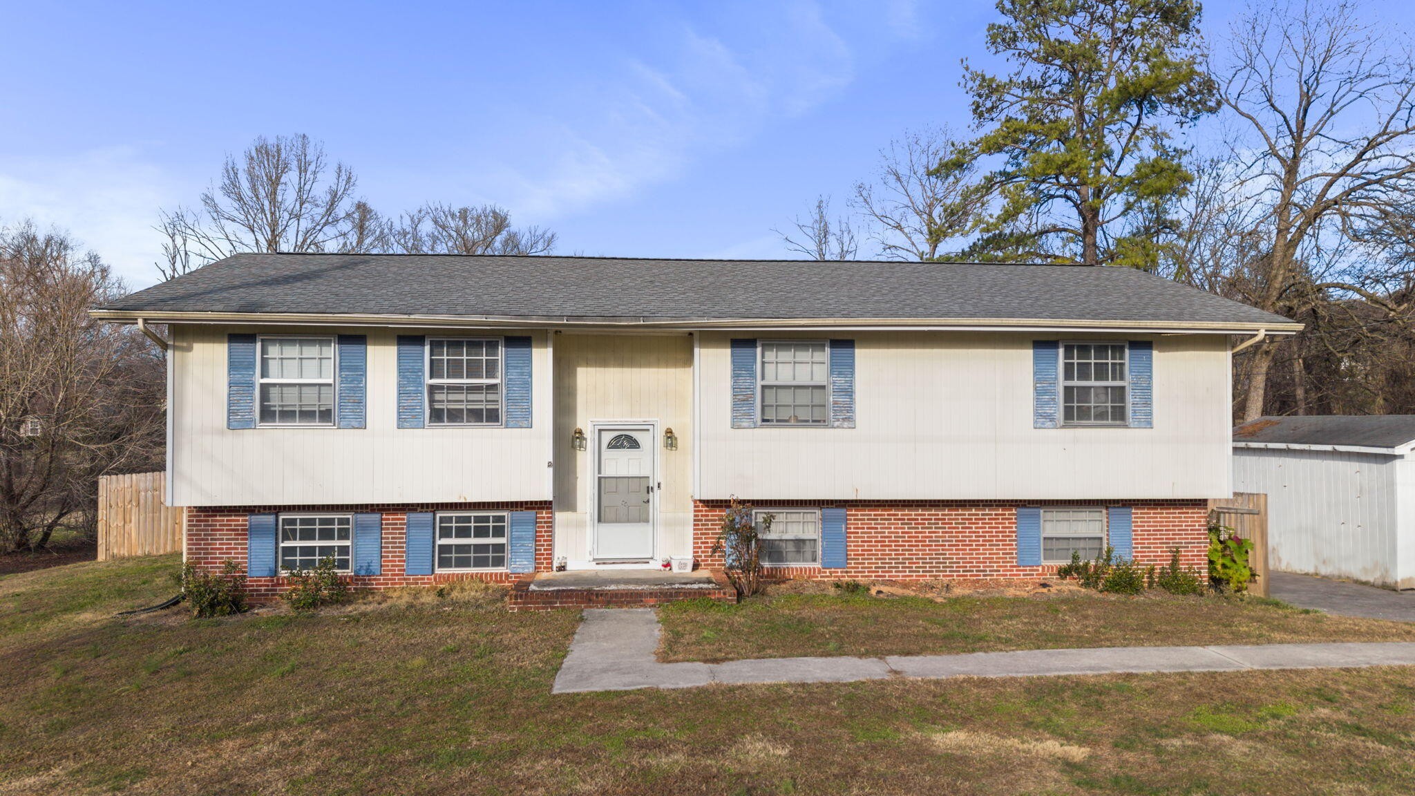 3035 W Lake Drive, NW Cleveland TN 37312