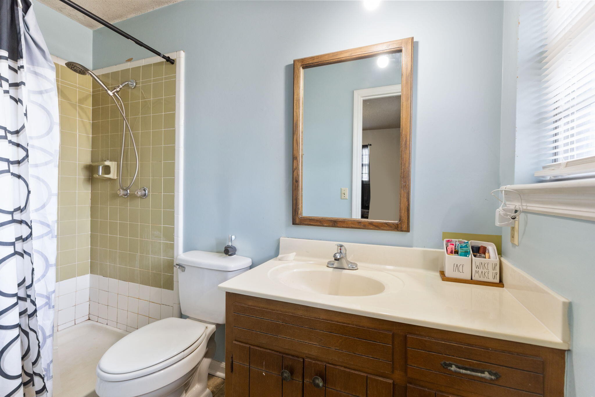 3035 W Lake Drive, NW Cleveland TN 37312