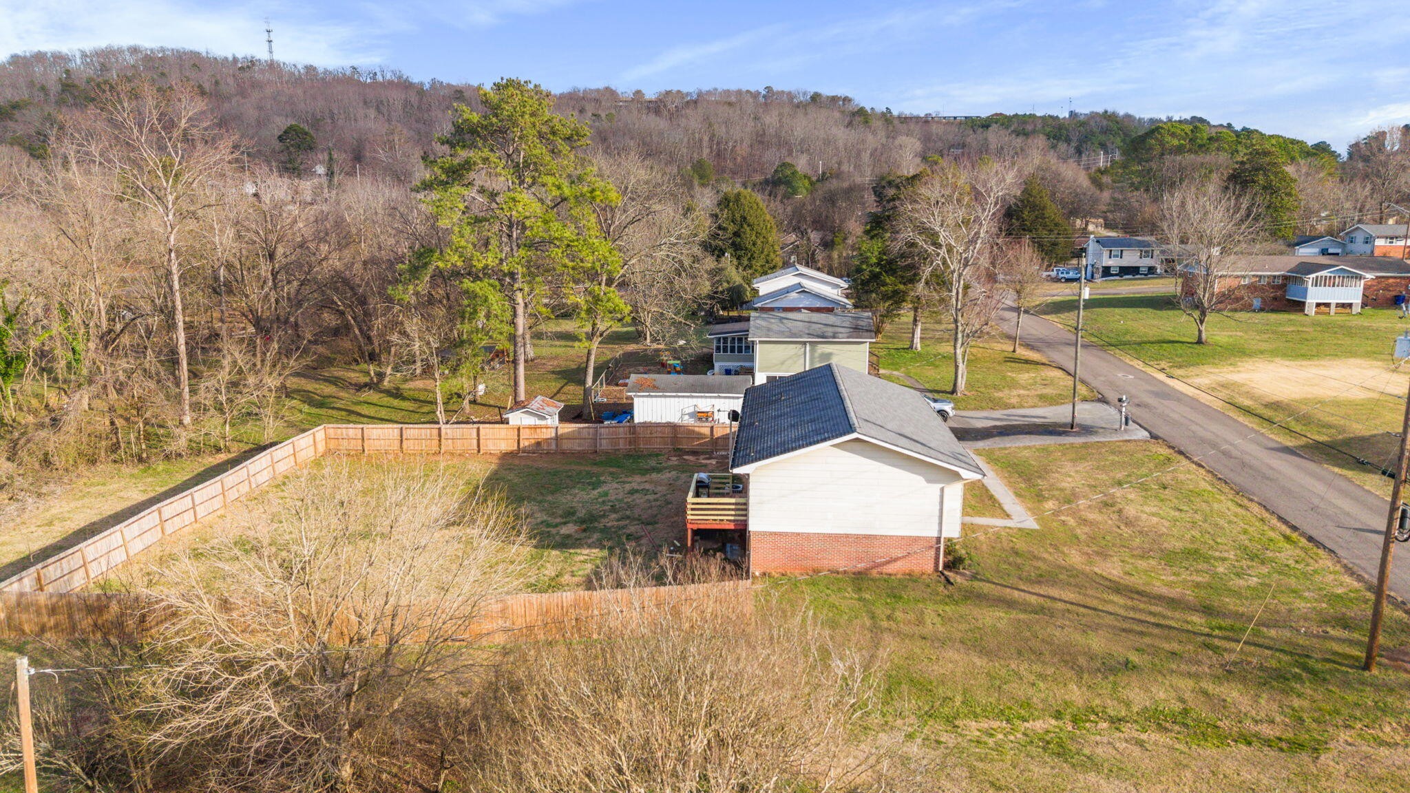 3035 W Lake Drive, NW Cleveland TN 37312